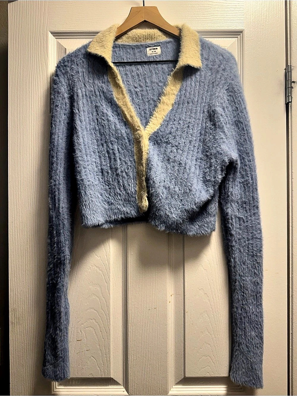 COTTON:ON Fuzzy Cropped Cardigan in Blue & Yellow Size Medium